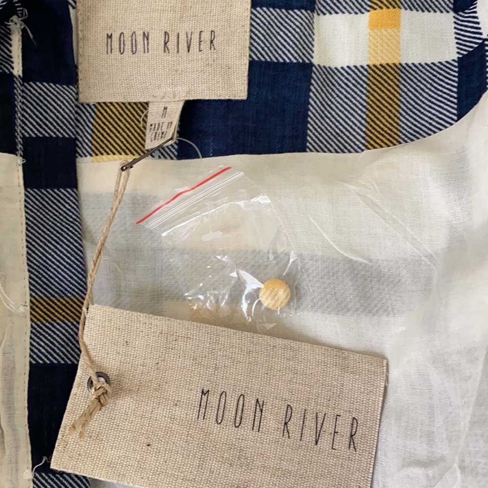 MOON RIVER TOP - Picture 5 of 6